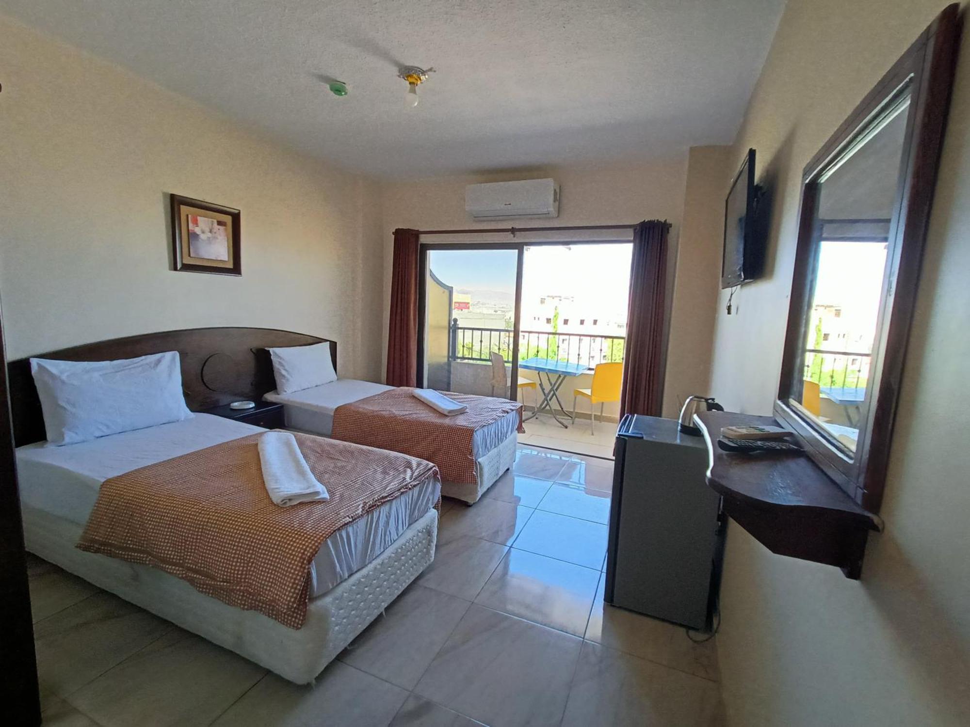 Baraka Al Aqaba Hotel Suites Exterior foto